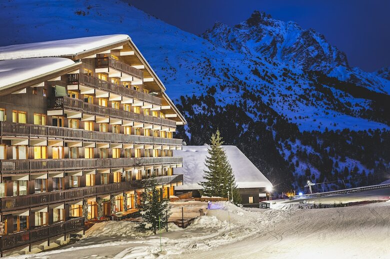 Hotel H�tel Les Arolles