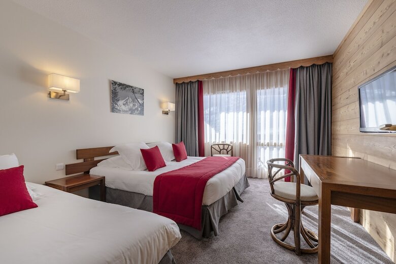 Hotel H�tel Les Arolles