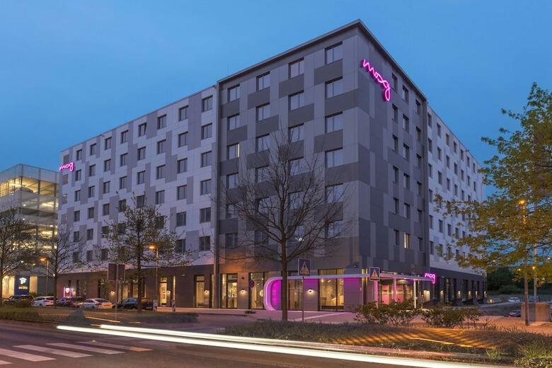 Hotel Moxy Frankfurt Airport