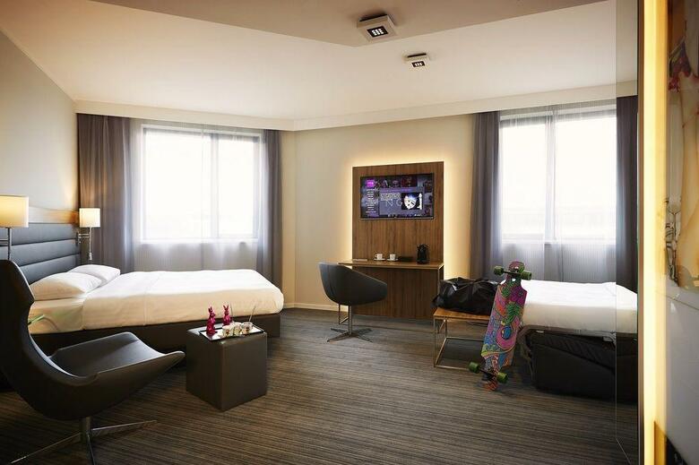 Hotel Moxy Frankfurt Airport