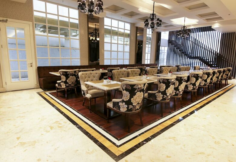 Cinnamon Hotel Boutique Syariah