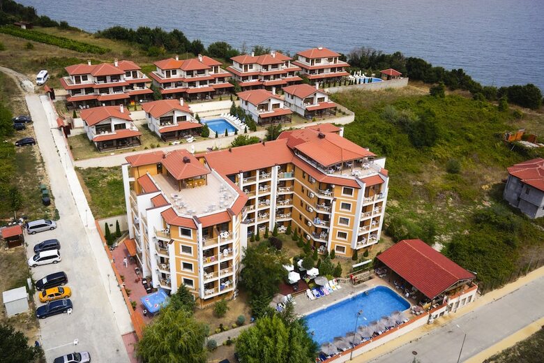 Hotel Vemara Club- All Inclusive