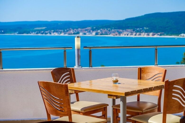 Hotel Vemara Club- All Inclusive