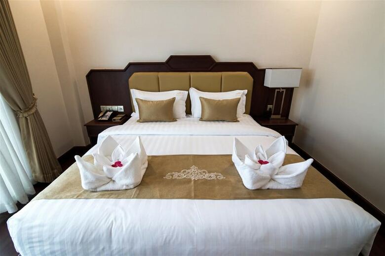 Lbn Asian Hotel