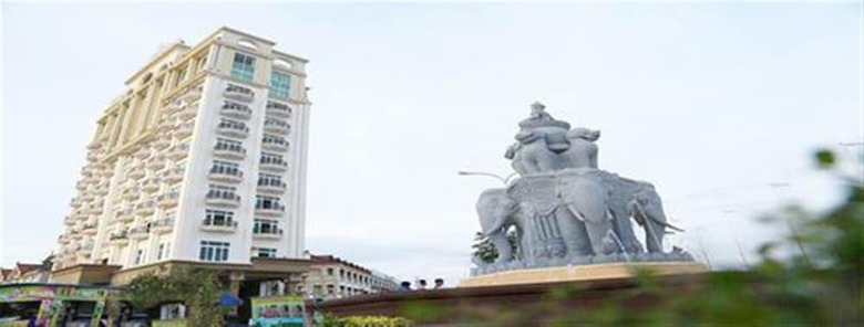 Lbn Asian Hotel