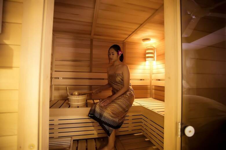 Hotel Peninsula Beach Resort