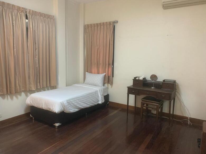 Hotel Baan Tanwa - Mrt Ratchadapisek