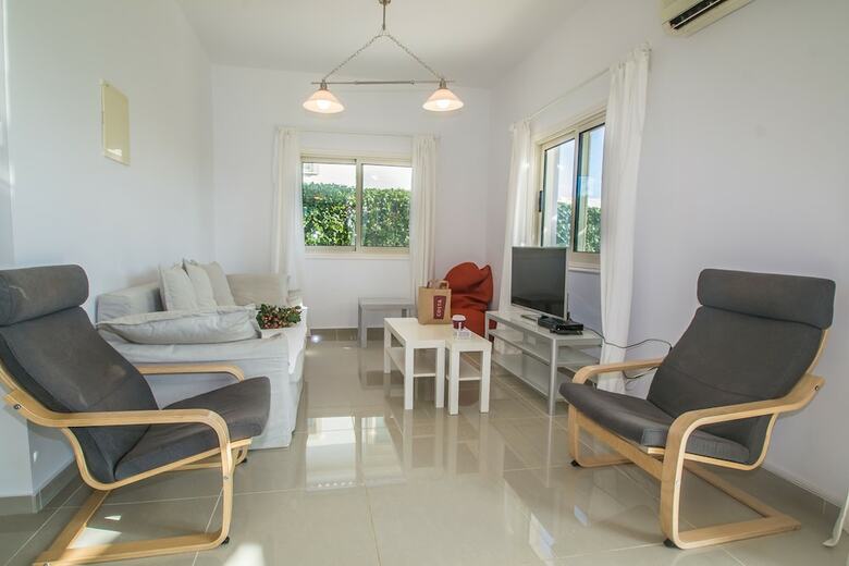 Yolanda Holiday Villa