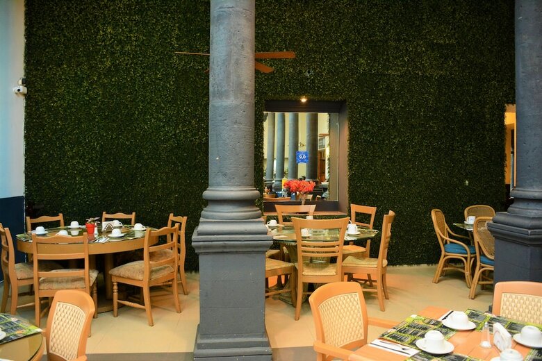 El Hotel Business Class
