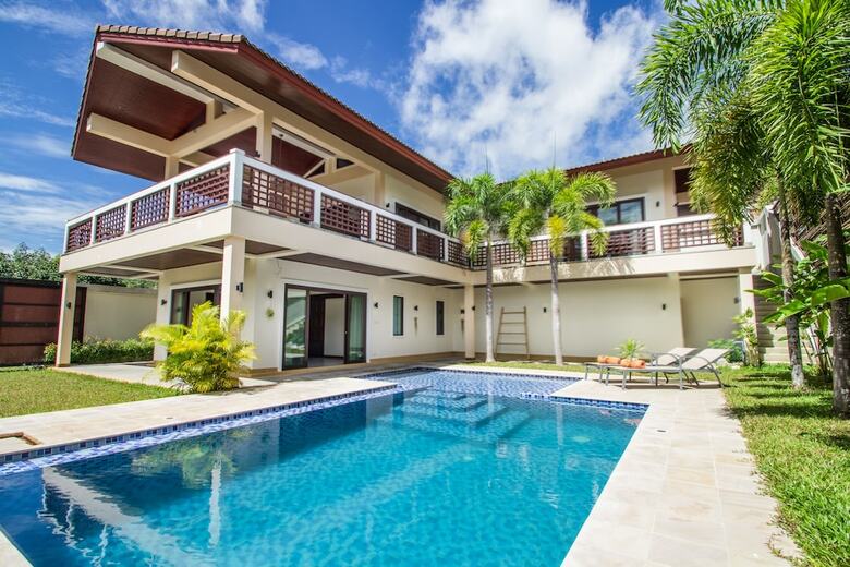 Infinity Pool Villa