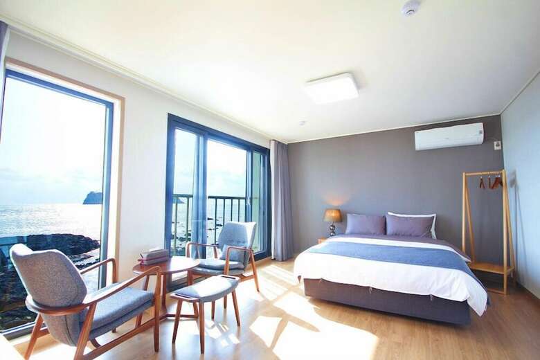 Pension Jeju Amoje