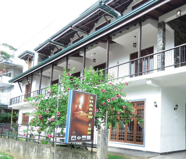 Hotel Shadow Inn Guest House Ella