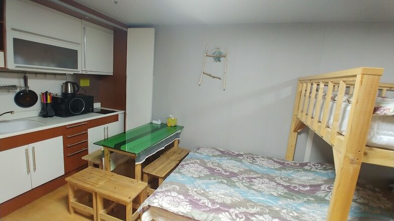 Apartamentos Locohouse