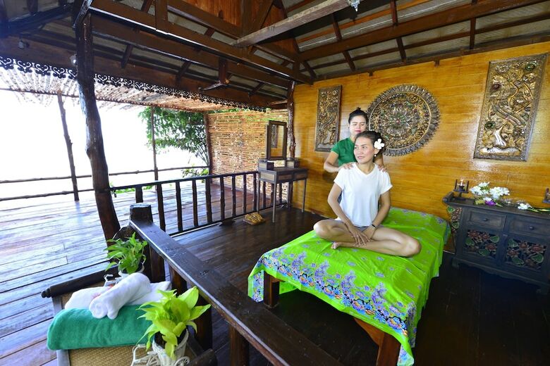 Hotel Koh Jum Ocean Beach Resort