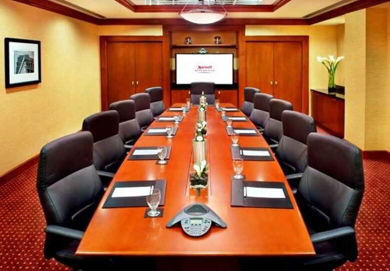 Hotel Boston Marriott Burlington
