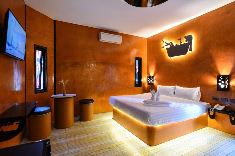 Hotel Bed Villa Resort Chaing Rai