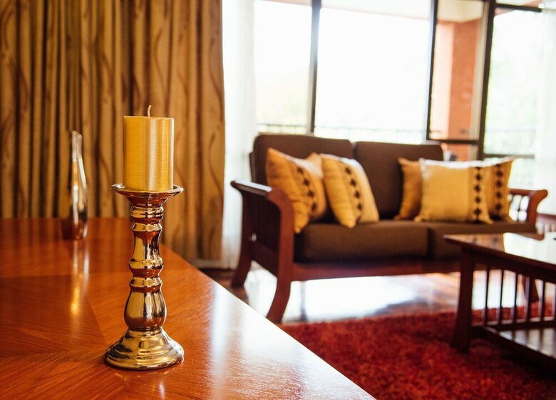 Aparthotel Gemsuites State House