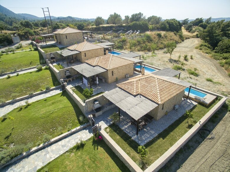 Apartamentos Salakos Villas