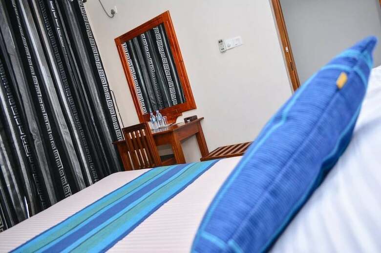 Hotel Camarin Residence