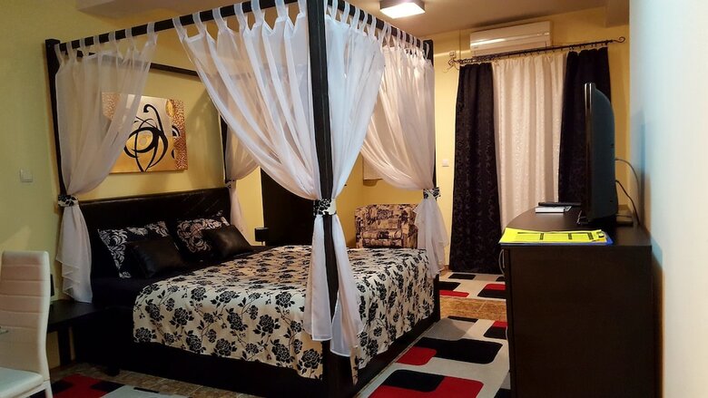Apart Kalonis Hotel
