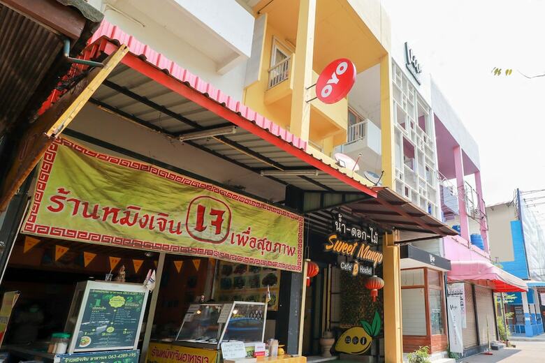 Hotel Oyo 743 Sweet Mango Cafe And Hostel