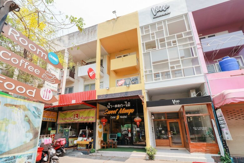 Hotel Oyo 743 Sweet Mango Cafe And Hostel