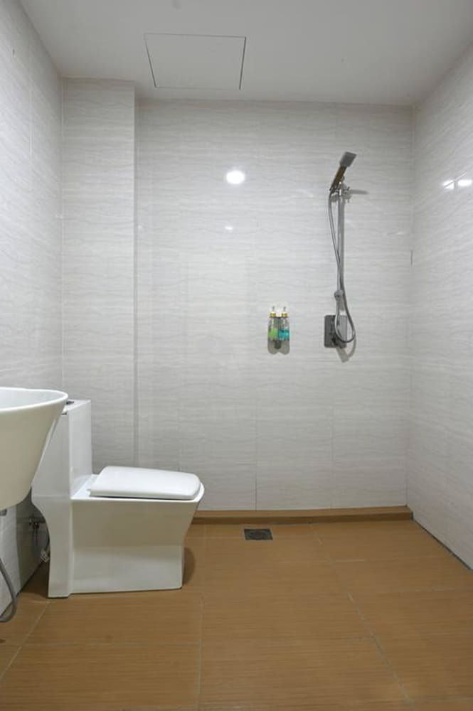 Cenang View Hotel