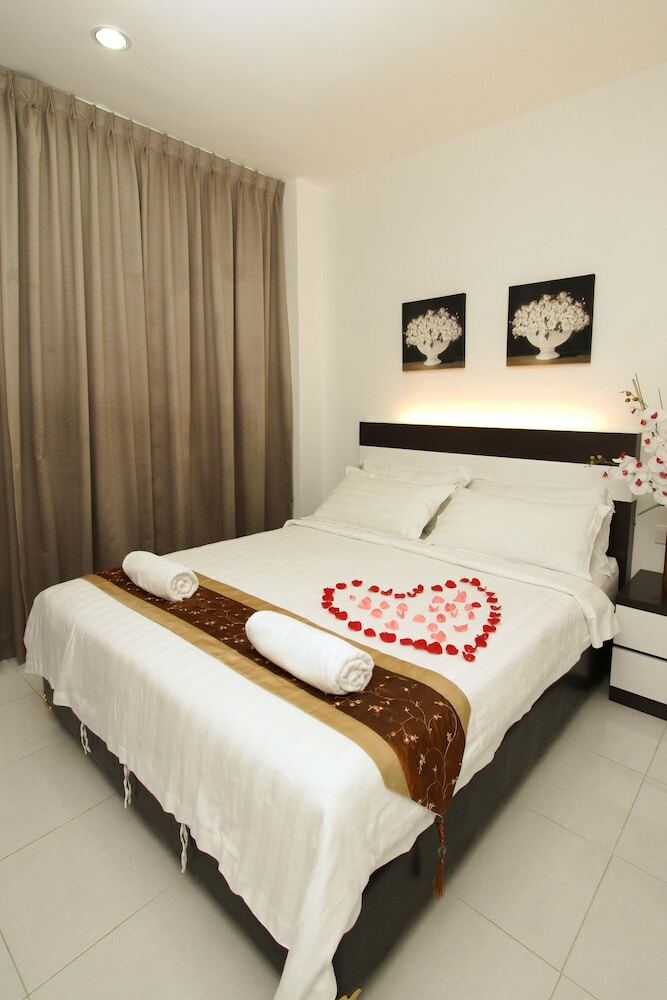 New Century Hotel