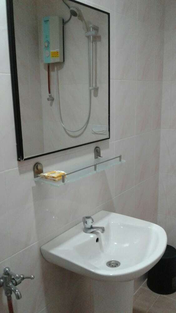 Sweet Hotel