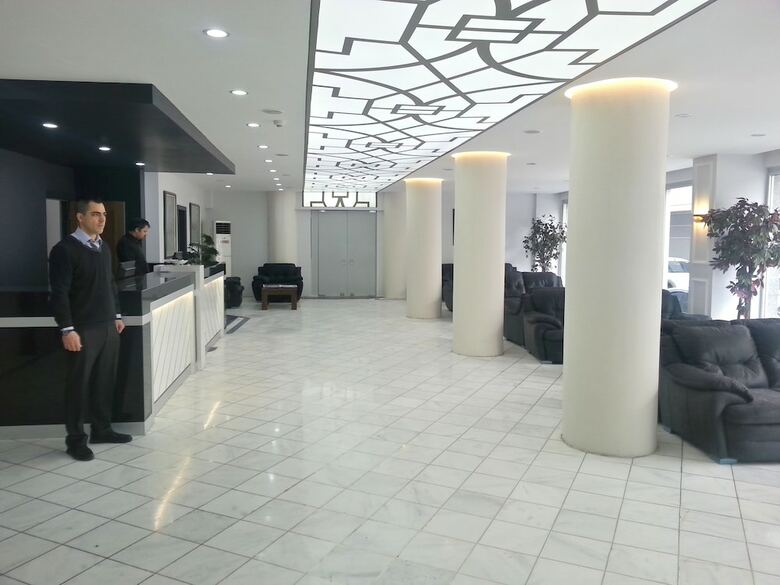 Ismira Hotel