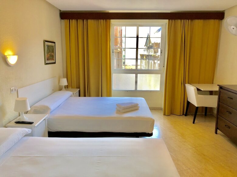 Hostal Arriaza