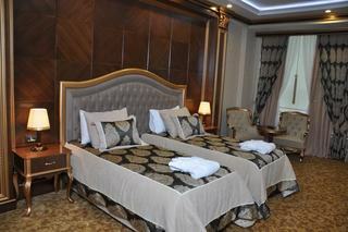 Joyy Hotel & Spa