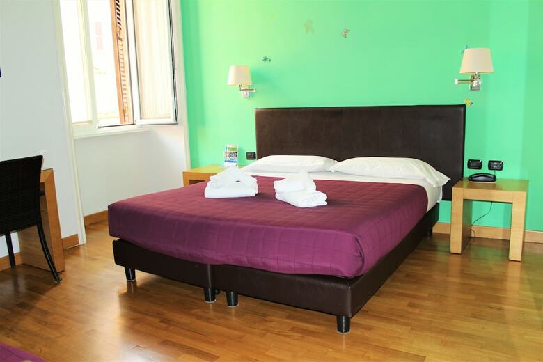 Bed & Breakfast Ferrari Home