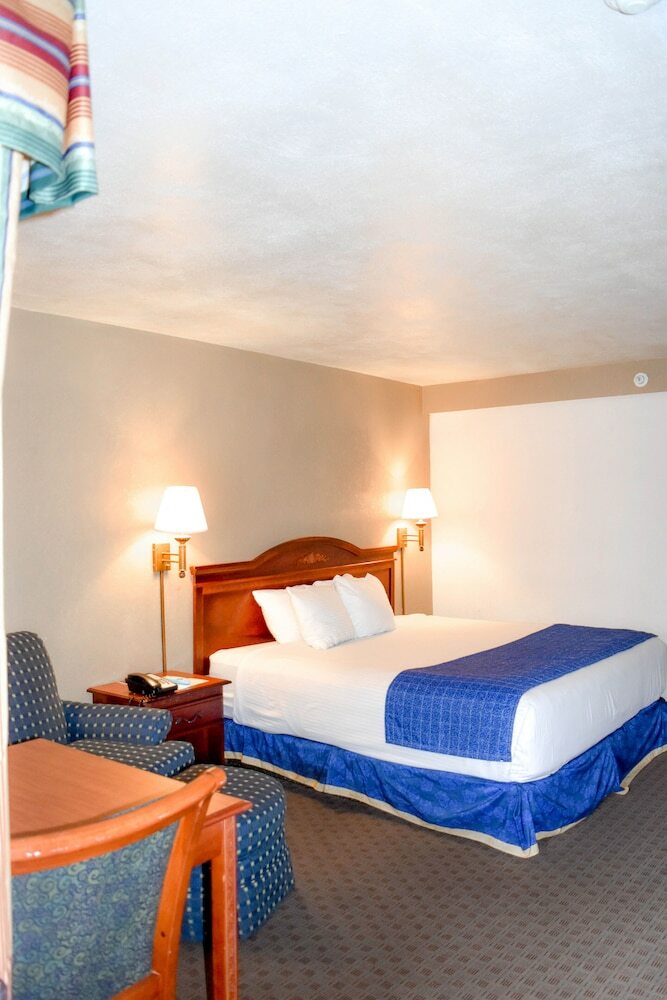 Hotel Attleboro Motor Inn