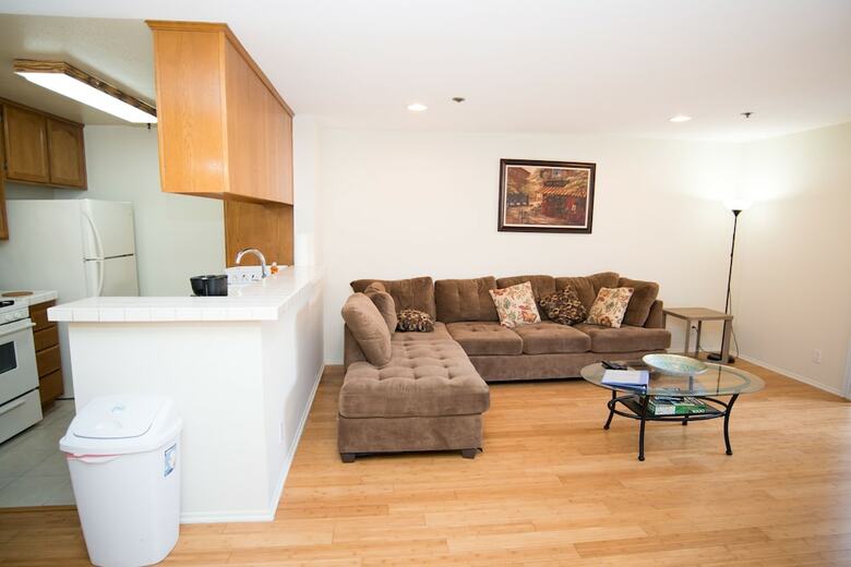 Strathmore Apartments