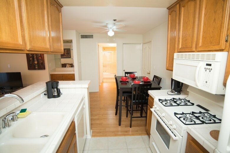 Strathmore Apartments