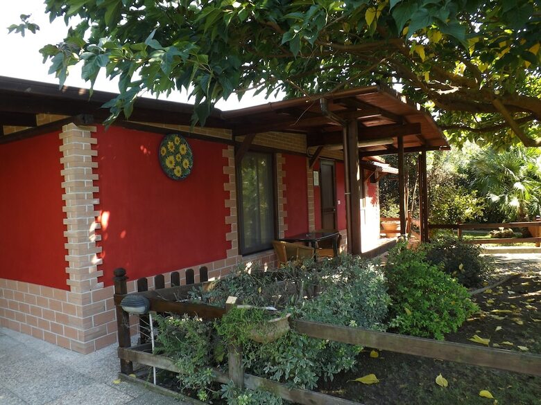 Country Apartments