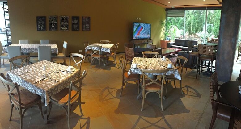 Mg Hotels & Suites Llanogrande