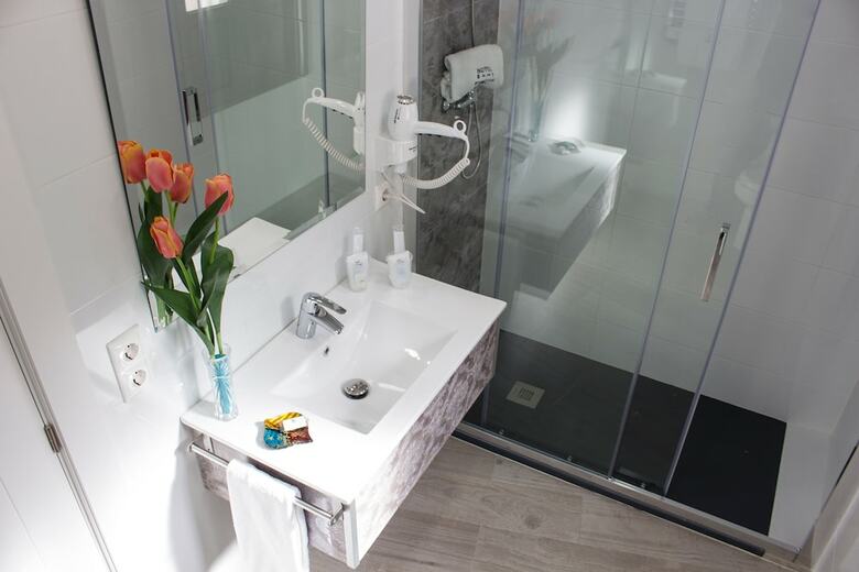 Apartamentos Piso San Pablo (habitaciones)