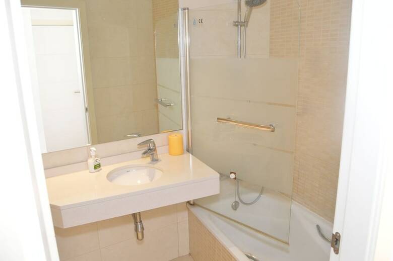 Apartamentos Tarragonasuites 15-ernest Vilches 6bd