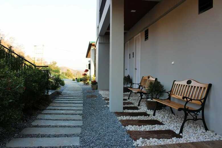 Hotel Phurapee Pakchong