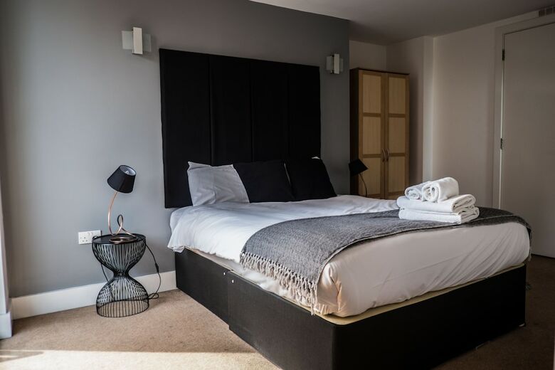 Kspace Sinclair Serviced Apartments