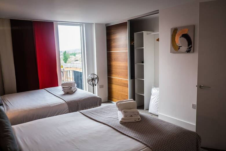 Kspace Sinclair Serviced Apartments