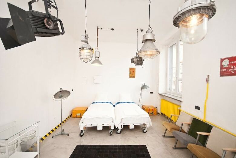 Bed & Breakfast Lofthotel Przychodnia