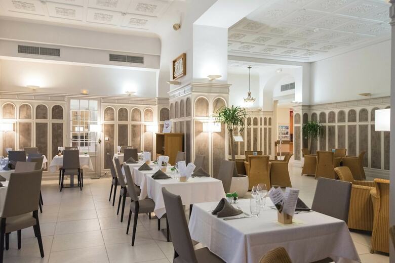 Hotel H�tel Vacances Bleues Royal Westminster