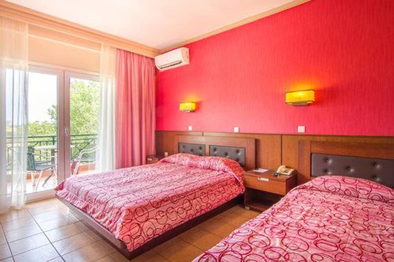 Filosxenia Ismaros Hotel