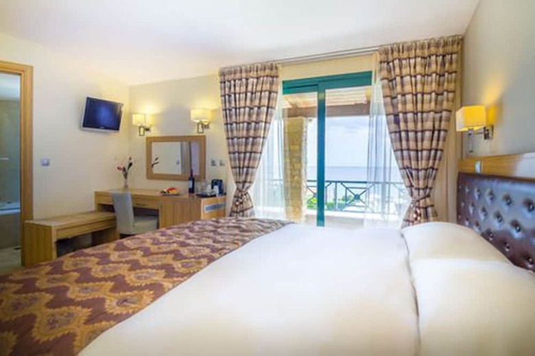 Filosxenia Ismaros Hotel
