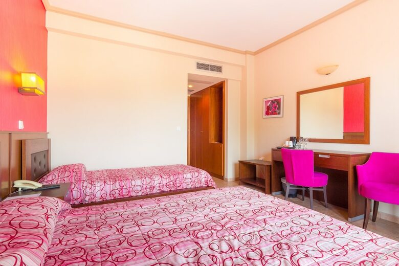 Filosxenia Ismaros Hotel