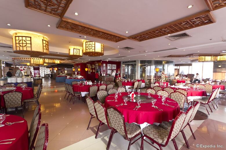 Crown Regency Hotel And Towers Cebu