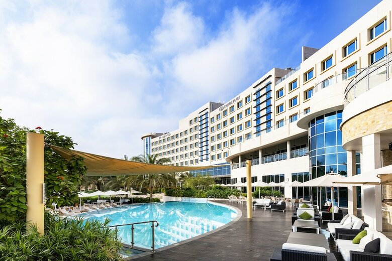 Hotel Crowne Plaza Muscat Ocec